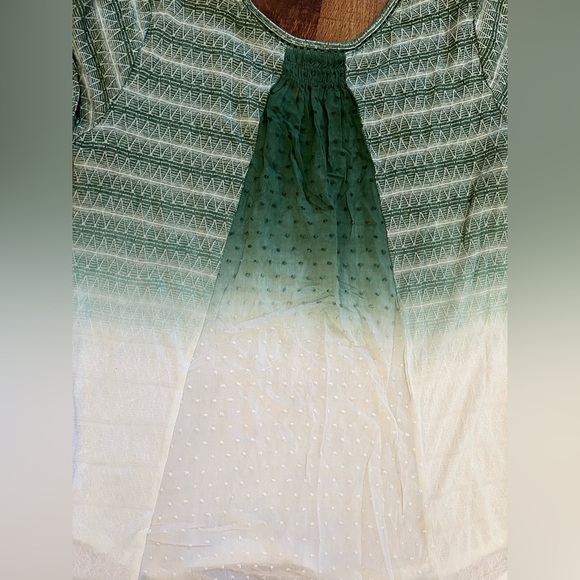 Miss me green white ombré embellished top blouse Sz Medium - Picture 7 of 8